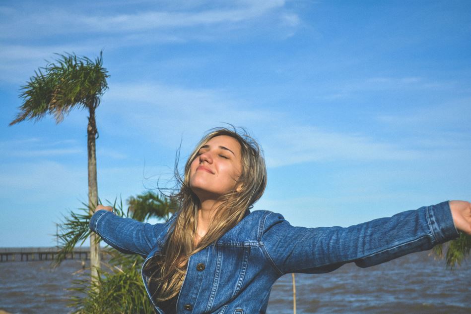 Faith or Freedom? 17 Negative Effects of Imposing Religion on&nbsp;Children